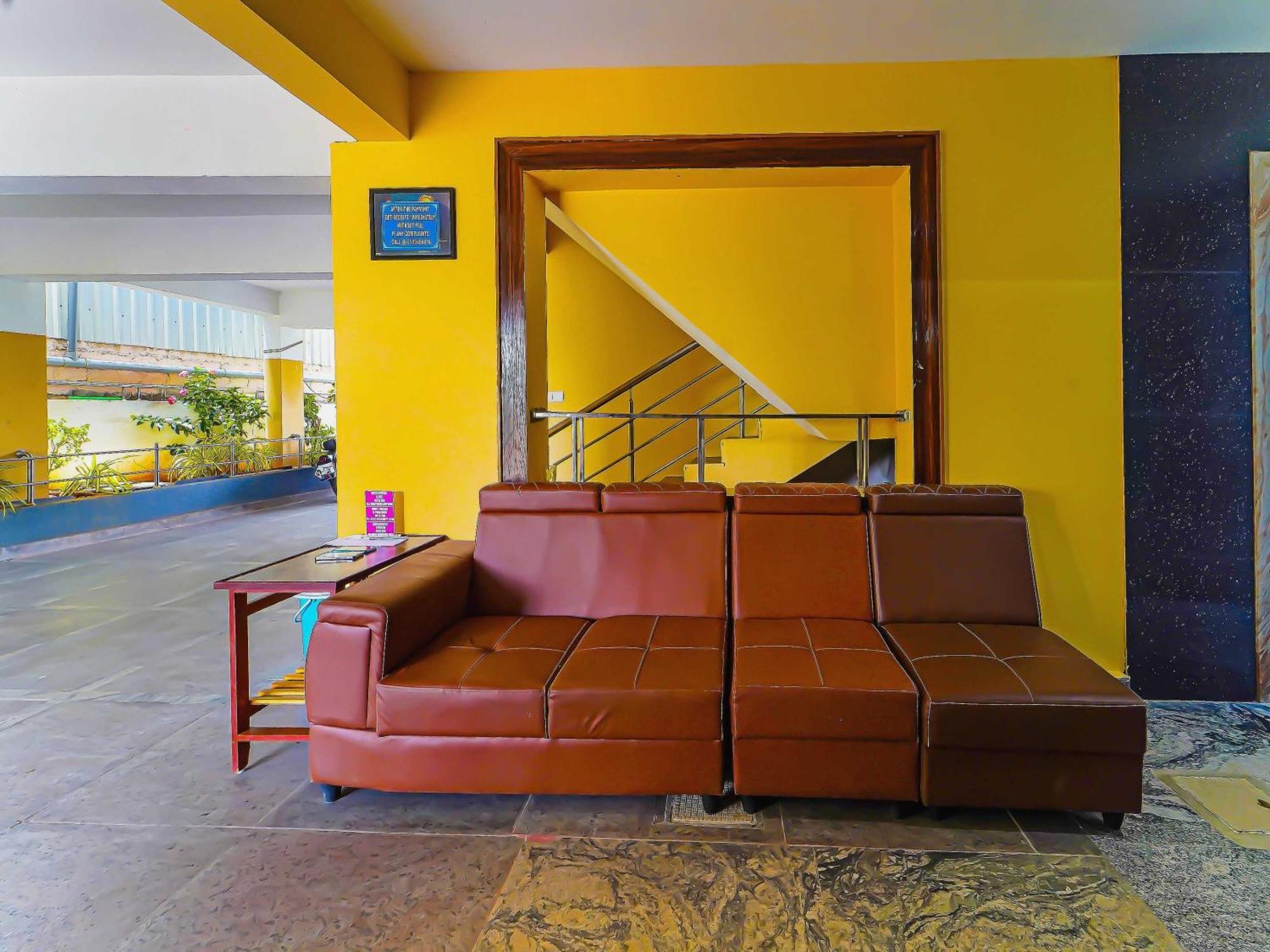 Hotel O Jayam Residency Tirupati Eksteriør billede