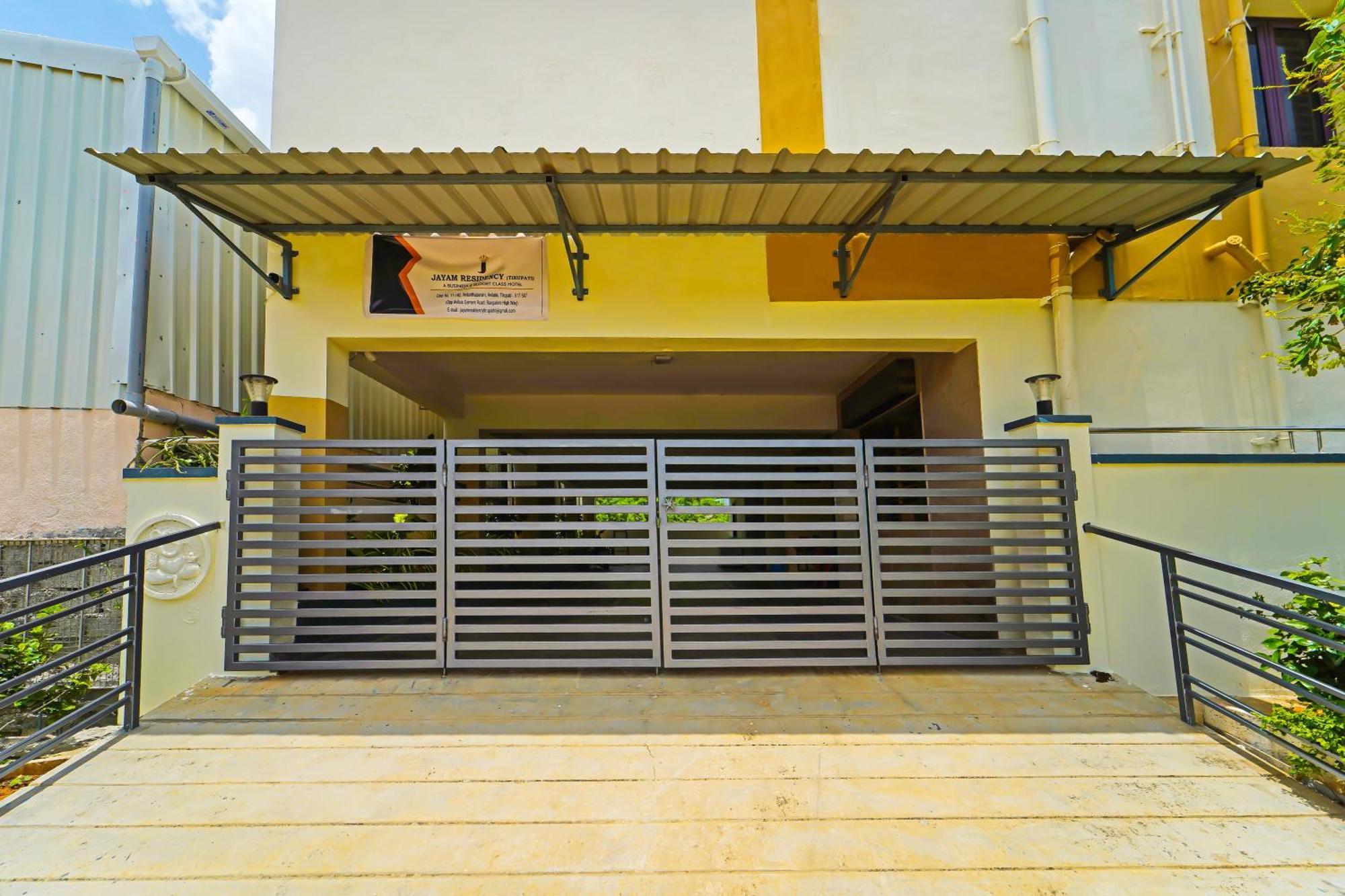 Hotel O Jayam Residency Tirupati Eksteriør billede