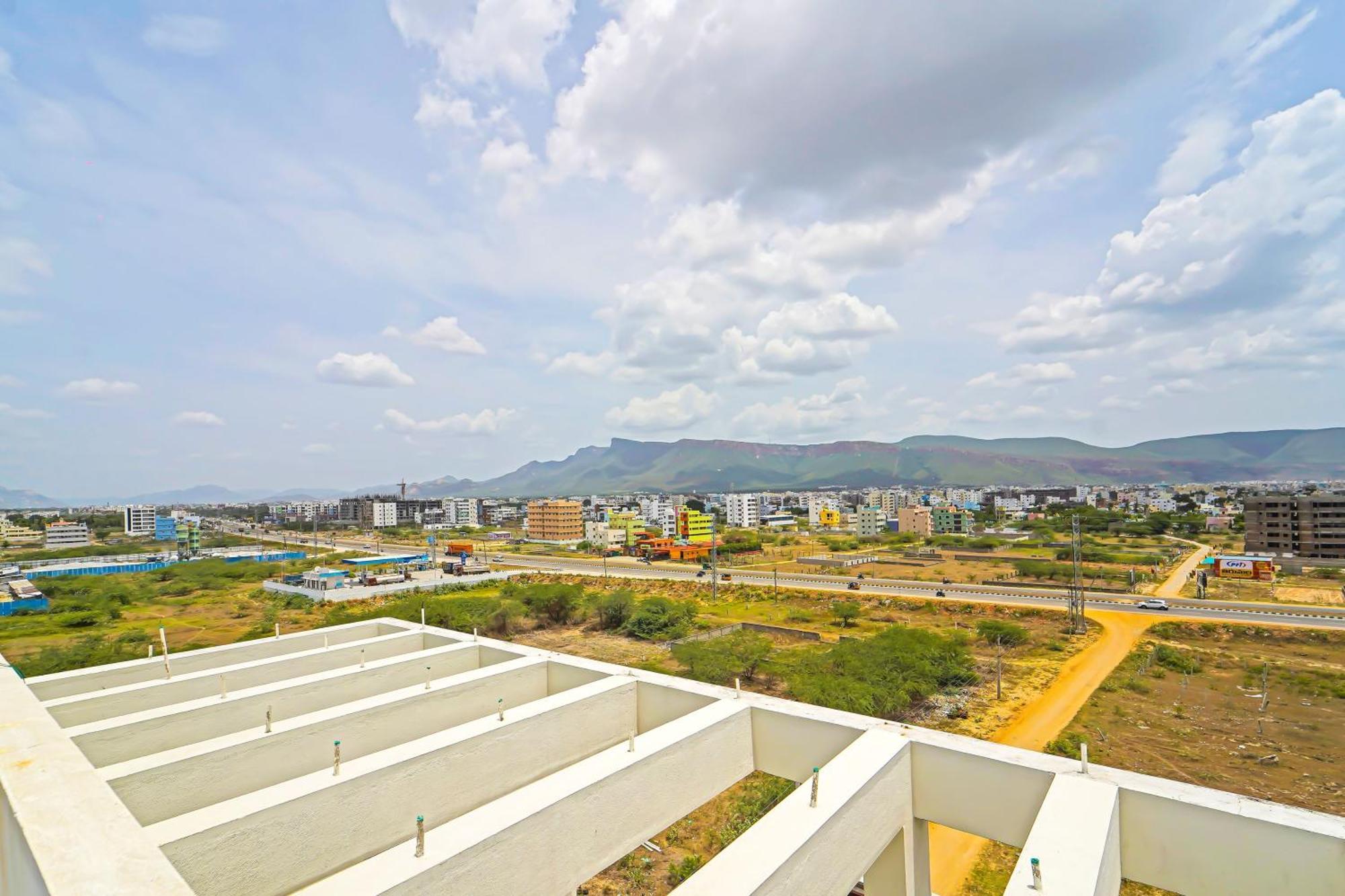 Hotel O Jayam Residency Tirupati Eksteriør billede